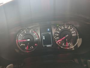 Toyota Hilux 2.8 GD-6 GR-S 4X4 automaticD/C - Image 11