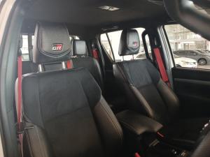 Toyota Hilux 2.8 GD-6 GR-S 4X4 automaticD/C - Image 16