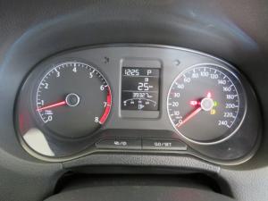 Volkswagen Polo Vivo 1.6 Comfortline TIP - Image 14