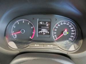 Volkswagen Polo Vivo 1.6 Comfortline TIP - Image 16