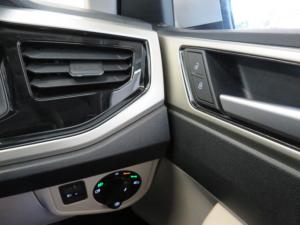 Volkswagen Polo 1.6 Life - Image 17