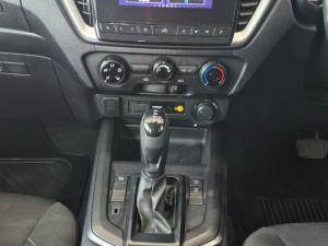 Isuzu D-MAX 1.9 Ddi LS 4X4 automatic D/C - Image 14