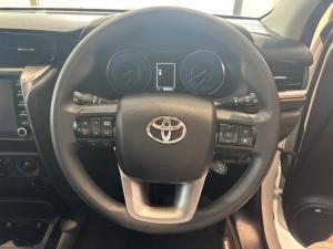 Toyota Fortuner 2.4GD-6 4X4 automatic - Image 8