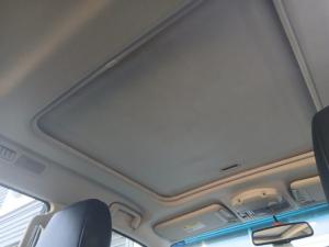 Mitsubishi Pajero 5-door 3.2DI-D GLS - Image 17