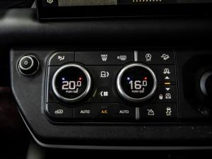 Land Rover Defender 110 D300 X-Dynamic HSE - Image 14