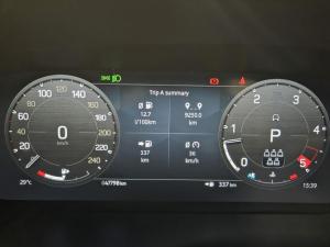 Land Rover Defender 110 D300 X-Dynamic HSE - Image 6