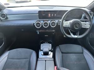 Mercedes-Benz CLA CLA200 Progressive - Image 4