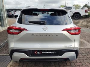 Nissan Magnite 1.0 Visia auto - Image 4