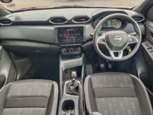 Nissan Magnite 1.0 Visia auto - Image 8