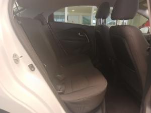 Kia Rio hatch 1.4 - Image 7