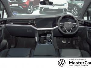 Volkswagen Touareg V6 TDI Executive R-Line - Image 11