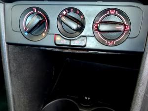 Volkswagen Polo Vivo hatch 1.4 Trendline - Image 18