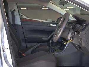 Volkswagen Polo hatch 1.0TSI Trendline - Image 18