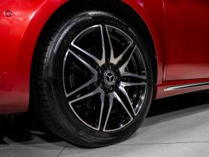 Mercedes-Benz V300d Executive - Image 11