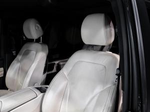 Mercedes-Benz V300d Executive - Image 16