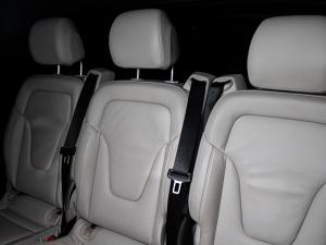 Mercedes-Benz V300d Executive - Image 20