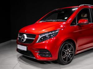 Mercedes-Benz V300d Executive - Image 22
