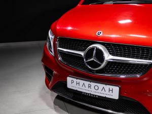 Mercedes-Benz V300d Executive - Image 23