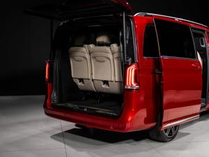 Mercedes-Benz V300d Executive - Image 30