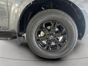 Nissan Navara 2.5DDTi double cab Stealth - Image 10