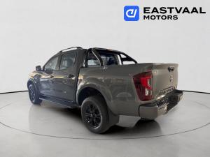 Nissan Navara 2.5DDTi double cab Stealth - Image 5