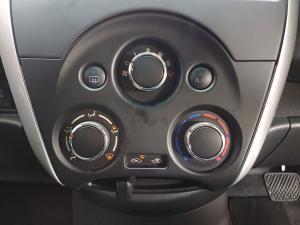 Nissan Almera 1.5 Acenta auto - Image 20