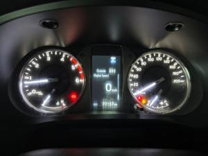 Toyota Hilux 2.4GD-6 double cab 4x4 Raider auto - Image 24