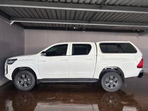 Toyota Hilux 2.4GD-6 double cab 4x4 Raider auto - Image 5