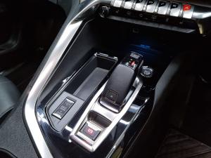 Peugeot 3008 1.6T GT - Image 13
