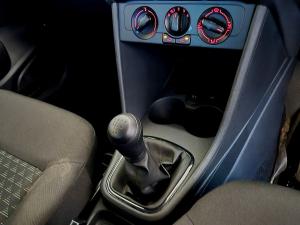 Volkswagen Polo Vivo hatch 1.4 - Image 19
