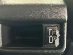 Isuzu mu-X 3.0TD LS 4x4 - Image 15