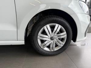 Volkswagen Polo Vivo hatch 1.4 - Image 11