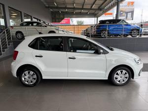 Volkswagen Polo Vivo hatch 1.4 - Image 8