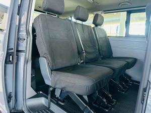 Volkswagen Transporter 2.0BiTDI Kombi SWB Trendline Plus 4Motion - Image 6