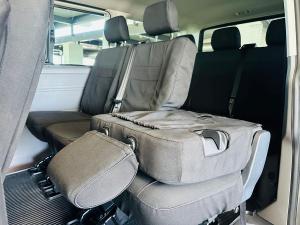 Volkswagen Transporter 2.0BiTDI Kombi SWB Trendline Plus 4Motion - Image 7