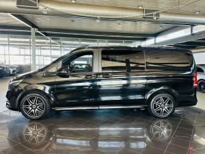 Mercedes-Benz V-Class V300d Exclusive - Image 13