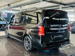 Mercedes-Benz V-Class V300d Exclusive - Image 14