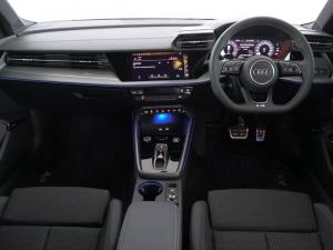 Audi A3 sedan TFSI S line Plus - Image 16