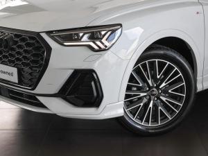 Audi Q3 Sportback 35TFSI Black Edition - Image 2