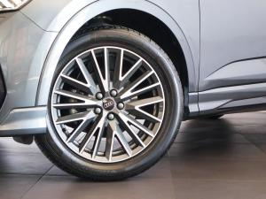 Audi Q3 Sportback 35TFSI Black Edition - Image 3