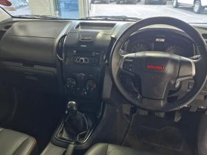 Isuzu D-Max 250 double cab X-Rider - Image 8