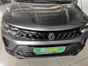 Renault Triber 1.0 Evolution - Image 4