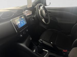 Nissan Magnite 1.0 Acenta manual - Image 5