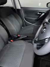 Volkswagen Polo Vivo hatch 1.6 Comfortline auto - Image 11