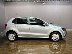 Volkswagen Polo Vivo hatch 1.6 Comfortline auto - Image 4