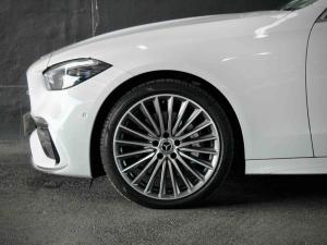 Mercedes-Benz C-Class C220d Avantgarde - Image 4