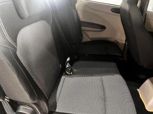 Renault Triber 1.0 Evolution - Image 6