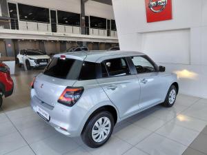 Suzuki Swift 1.2 GL - Image 8