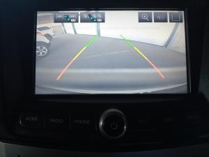 Mahindra XUV300 1.2T W8 - Image 12