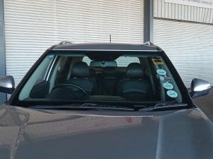 Mahindra XUV300 1.2T W8 - Image 13